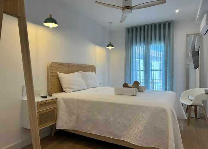 Balcon De Patios Con Parking * Córdoba