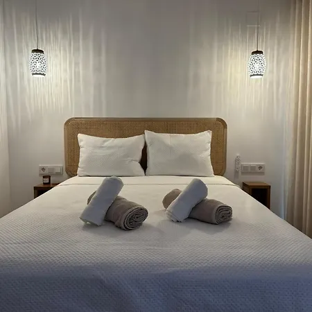 Balcon De Patios Con Parking * קורדובה