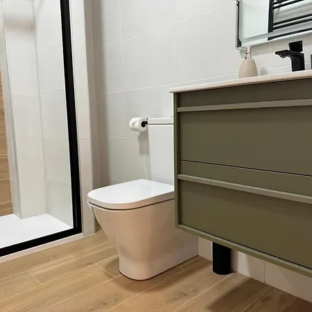 Balcon De Patios Con Parking Appartement