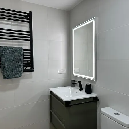 Balcon De Patios Con Parking Appartement *