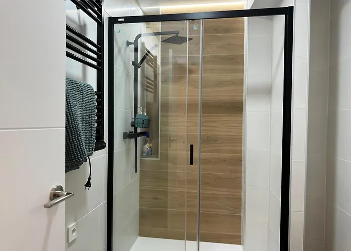 Balcon De Patios Con Parking *