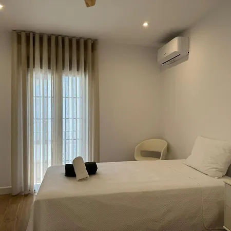 Balcon De Patios Con Parking *