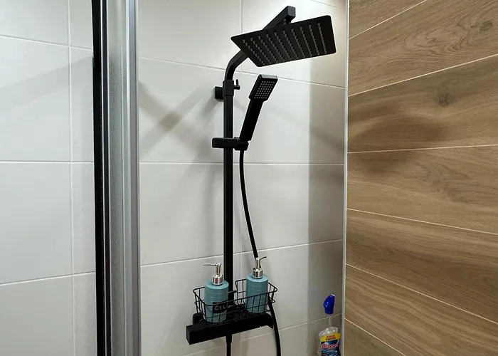 Balcon De Patios Con Parking *