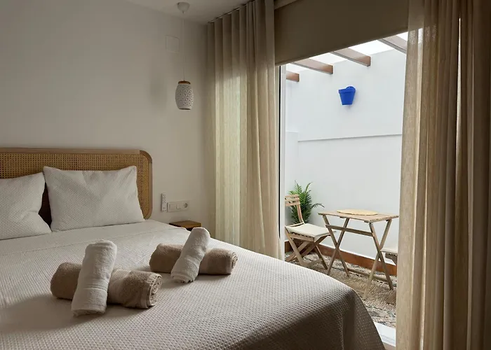 Balcon De Patios Con Parking Córdoba