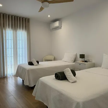 Balcon De Patios Con Parking Cordoba