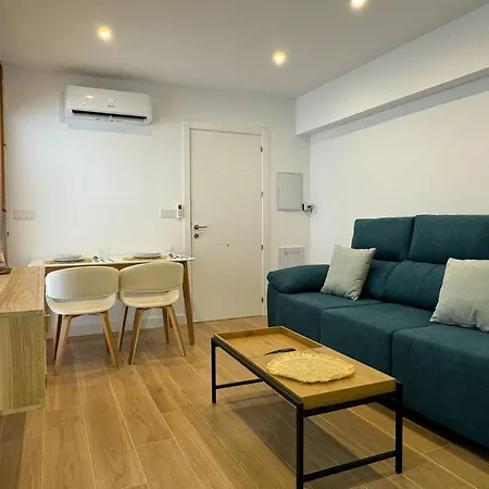 Balcon De Patios Con Parking *